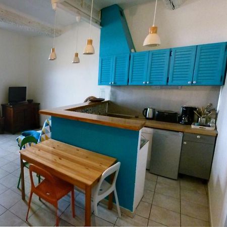 Appartement Au Pied Du Gardon. Remoulins Eksteriør billede
